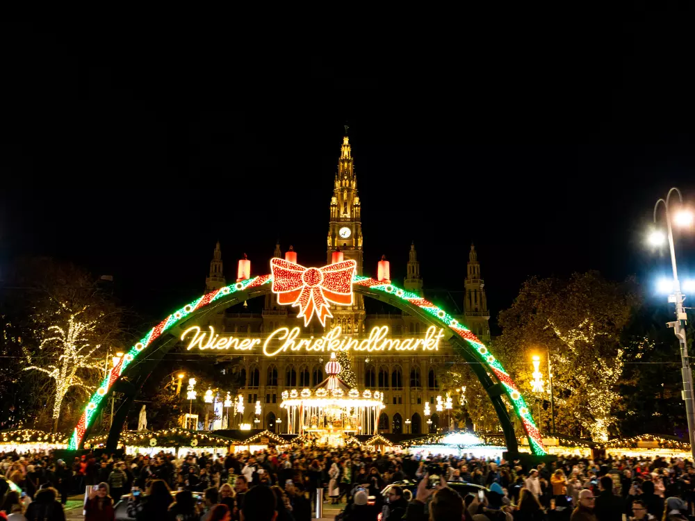 Vienna's Wiener Christkindlmarkt